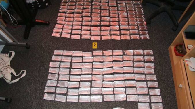 Léky použitelné k výrobě pervitinu