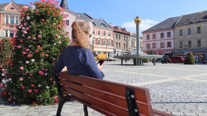 Lavička na náměstí TGM v přerově